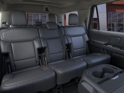 New 2026 Ford Expedition Active RWD image 11