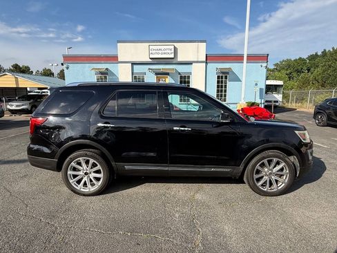 Used 2017 Ford Explorer Limited AWD/4WD image 7