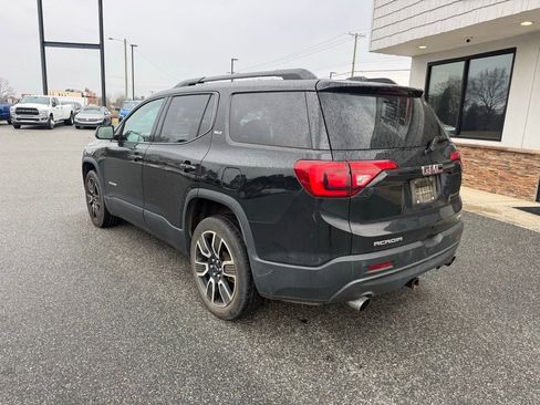 Used 2019 GMC Acadia SLT w/ Black Edition image 6