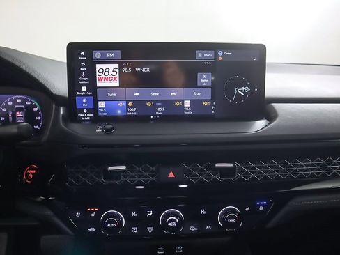 Used 2023 Honda Accord Touring image 48