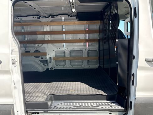 Used 2025 Ford Transit 250 Low Roof RWD image 20