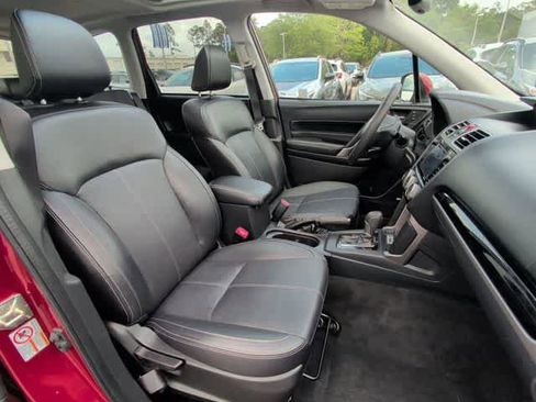 Used 2017 Subaru Forester 2.5i Touring AWD/4WD image 21