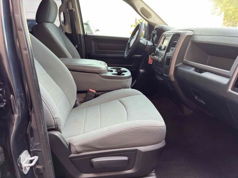 Used 2013 RAM 1500 Express AWD/4WD image 39