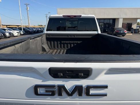 Used 2021 GMC Sierra 3500 Denali w/ Denali Ultimate Package AWD/4WD image 16
