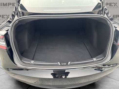 Used 2020 Tesla Model 3 Standard Range Plus image 31