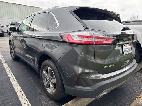 Used 2019 Ford Edge SEL w/ Equipment Group 201A image 2