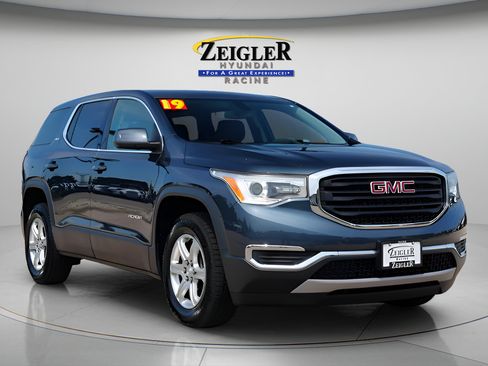Used 2019 GMC Acadia SLE FWD image 1