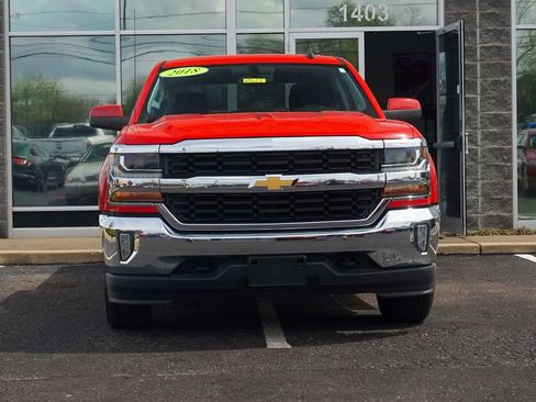Used 2018 Chevrolet Silverado 1500 LT w/ LT Fleet Convenience Package AWD/4WD image 7
