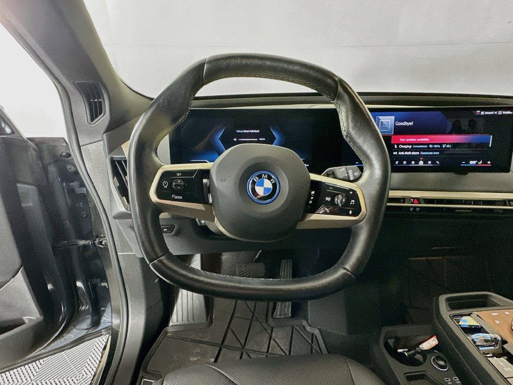 Used 2024 BMW iX M60 AWD/4WD image 16