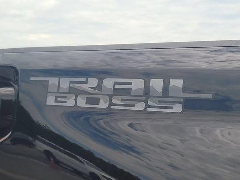 Used 2026 Chevrolet Silverado 2500 LT w/ Trail Boss Package AWD/4WD image 7