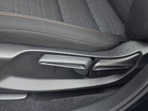 Certified 2025 Honda HR-V Sport image 22