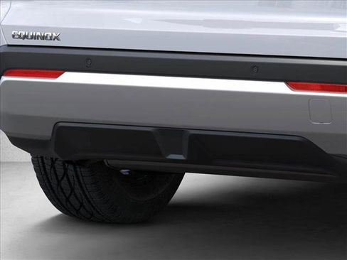 New 2026 Chevrolet Equinox LT image 14