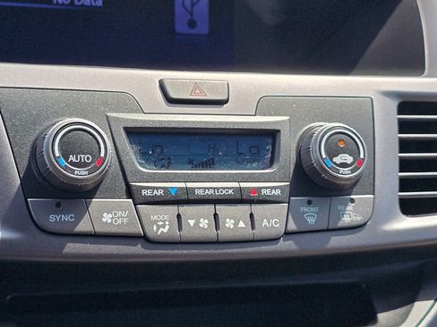 Used 2013 Honda Odyssey EX image 26