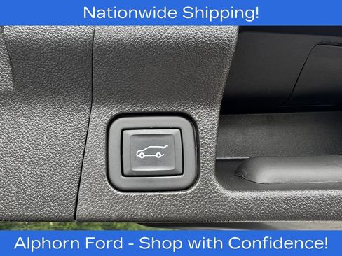 Used 2023 GMC Acadia SLT AWD/4WD image 37