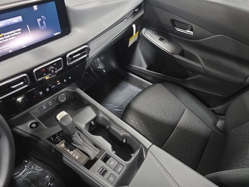 New 2026 Nissan Sentra SV w/ Floor Mat Package FWD image 24