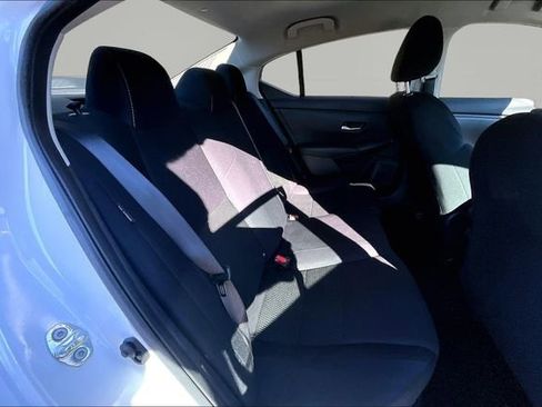 Used 2022 Nissan Sentra S image 17