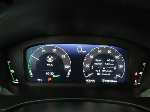 Used 2025 Honda Civic Sport image 22