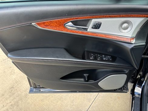 Used 2016 Lincoln MKX Black Label w/ Technology Package image 38