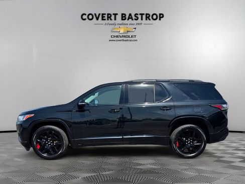 Used 2020 Chevrolet Traverse Premier w/ Redline Edition FWD image 4