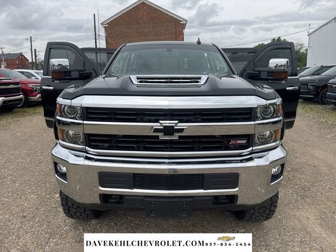 Used 2017 Chevrolet Silverado 2500 LTZ w/ Duramax Plus Package AWD/4WD image 10