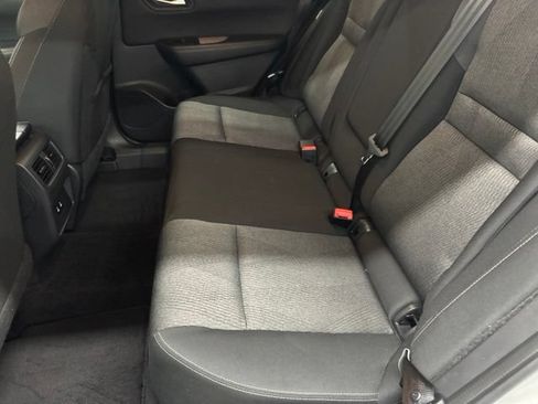 Used 2025 Nissan Rogue SV AWD/4WD image 11