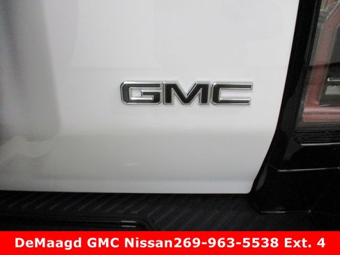 New 2026 GMC Hummer EV SUV image 10