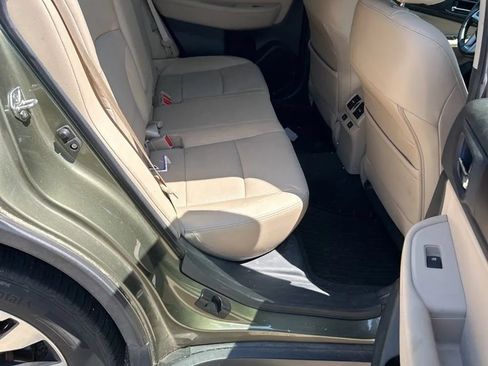 Used 2016 Subaru Outback 2.5i Limited AWD/4WD image 25