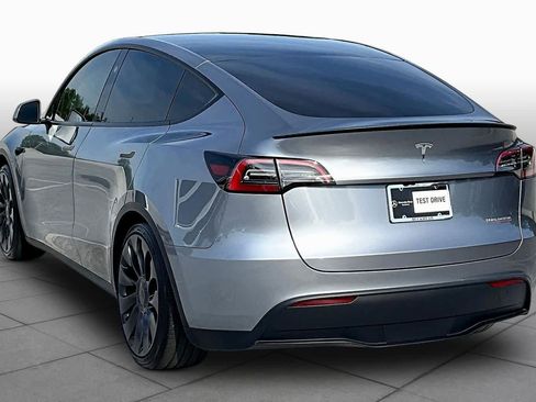 Used 2025 Tesla Model Y Performance AWD/4WD image 10