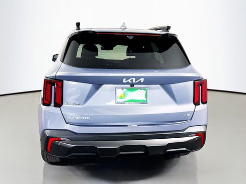Used 2024 Kia Sorento SX Prestige w/ Sage Leather Package image 8