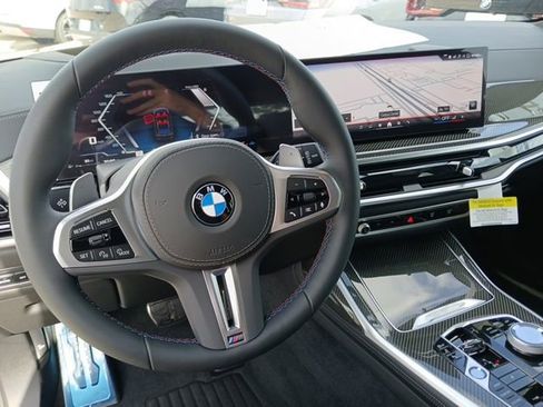 New 2026 BMW X7 M60i AWD/4WD image 22