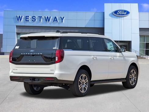 New 2025 Ford Expedition Max Active image 4