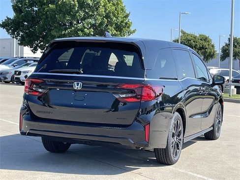 New 2026 Honda Odyssey Sport-L image 4