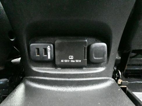 Used 2016 Chevrolet Malibu Premier image 39