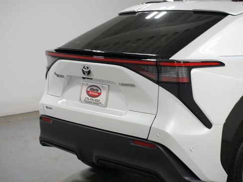 Certified 2024 Toyota bZ4X FWD image 9