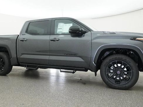 New 2026 Toyota Tundra Limited AWD/4WD image 31