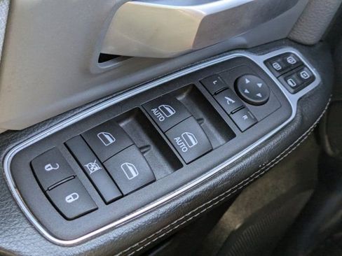 Used 2023 RAM 2500 Big Horn w/ Level 1 Equipment Group image 18