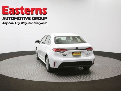 Used 2024 Toyota Corolla LE FWD image 65