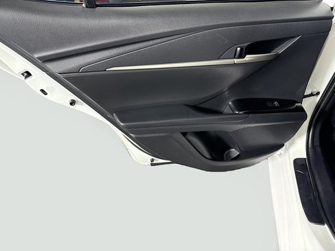 Used 2025 Toyota Camry LE w/ Convenience Package image 26