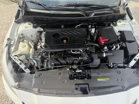 Used 2020 Nissan Altima 2.5 SR FWD image 11