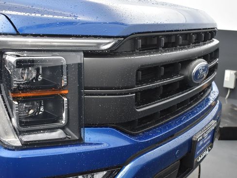 Certified 2022 Ford F150 Lariat w/ Equipment Group 502A High image 13