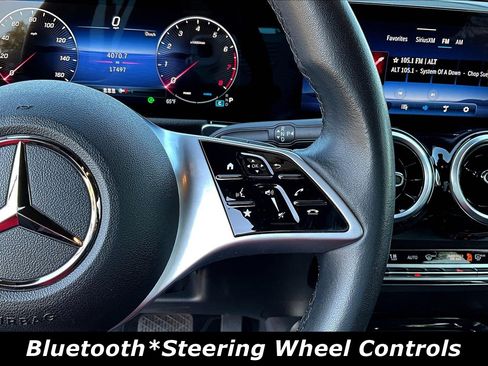 Used 2025 Mercedes-Benz GLB 250 image 12