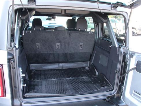 Used 2023 Ford Bronco 4-Door w/ Sasquatch Package AWD/4WD image 18