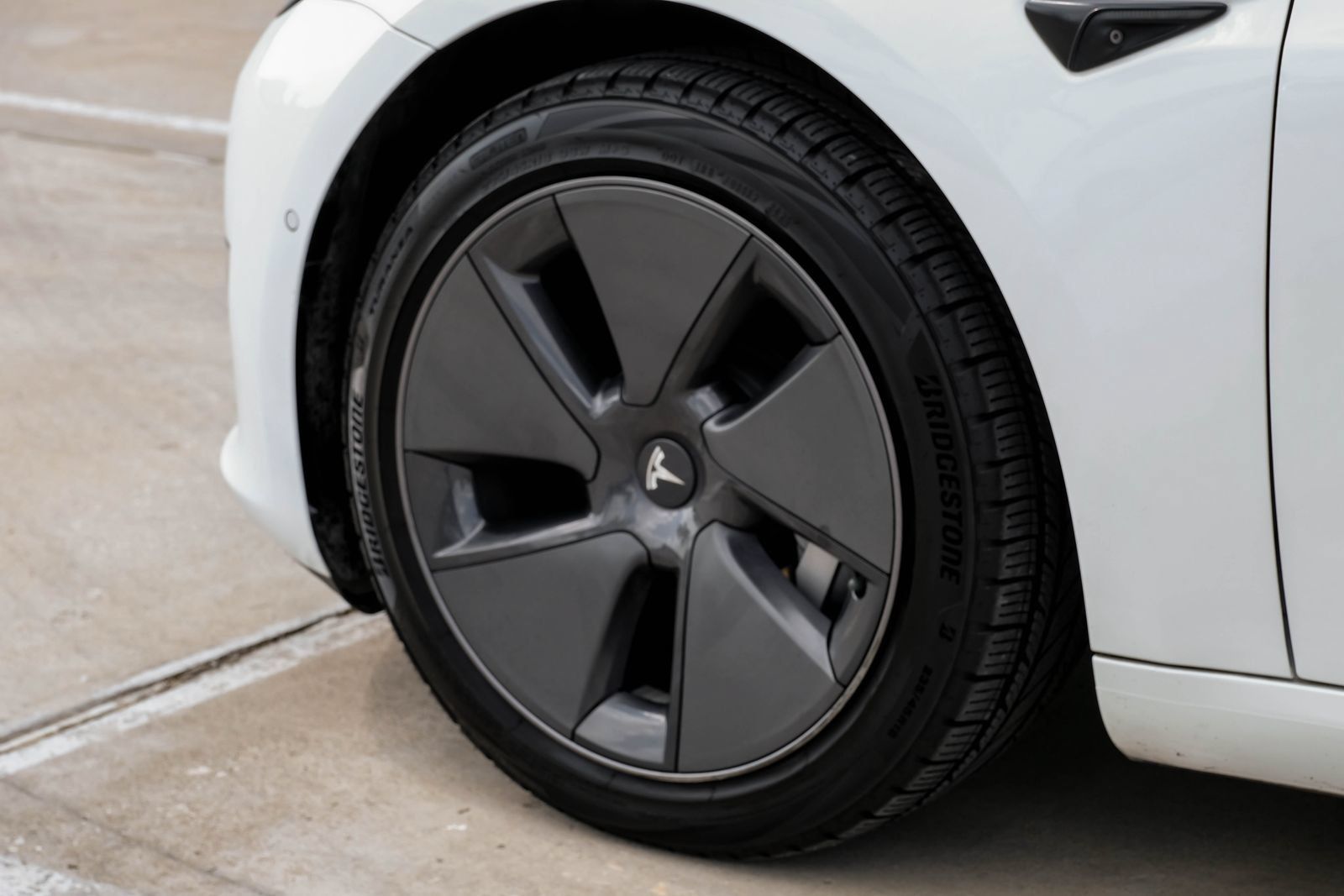 Used 2022 Tesla Model 3 RWD image 57