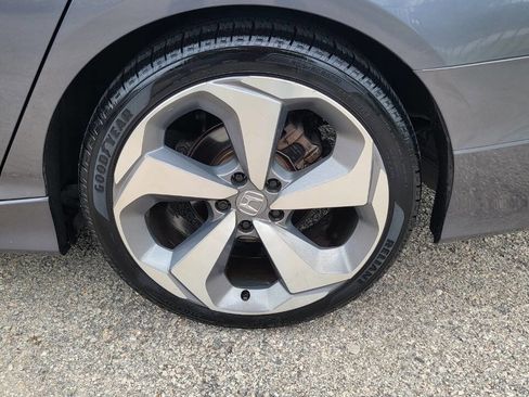 Used 2018 Honda Accord Sport image 31