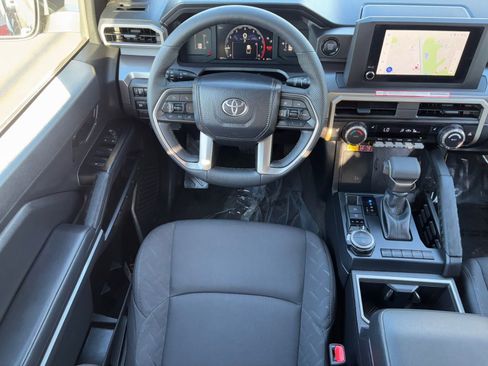 Certified 2025 Toyota Tacoma SR5 image 16