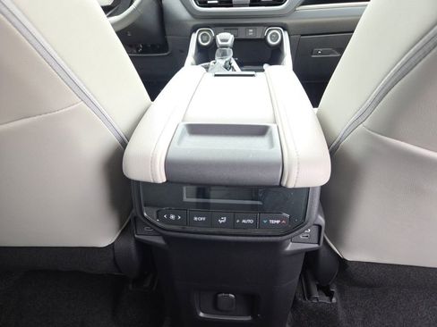 New 2026 Toyota Grand Highlander AWD image 8