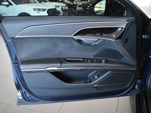 Used 2022 Audi A8 L 3.0T w/ Executive Package image 36