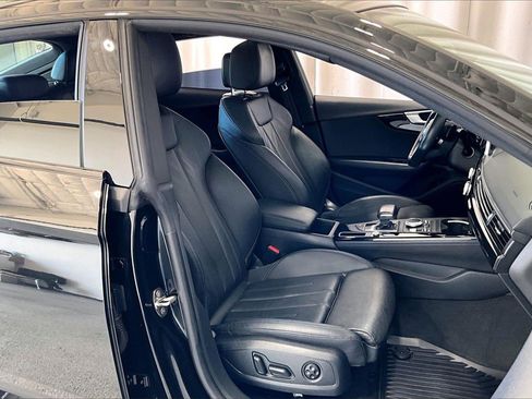 Used 2019 Audi A5 2.0T Premium Plus w/ Premium Plus image 16