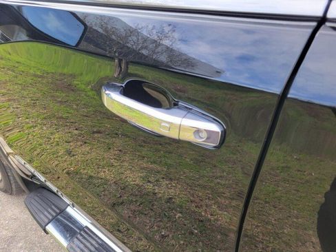 Used 2022 GMC Sierra 1500 Denali image 10