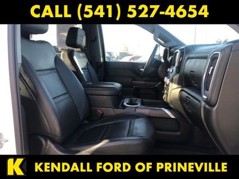 Used 2022 GMC Sierra 3500 Denali w/ Denali Ultimate Package image 14